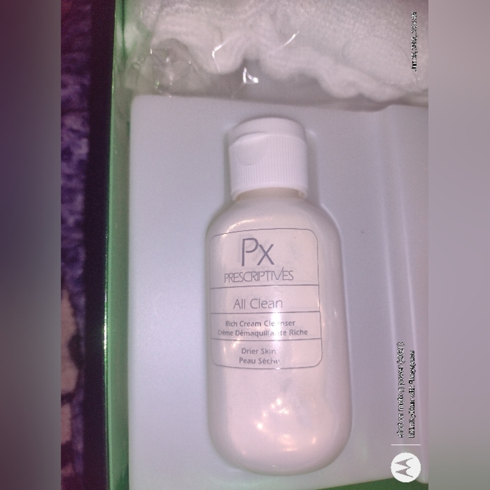 Prescriptives Daily Care For Drier Skin Box Set - Picture 5 of 7